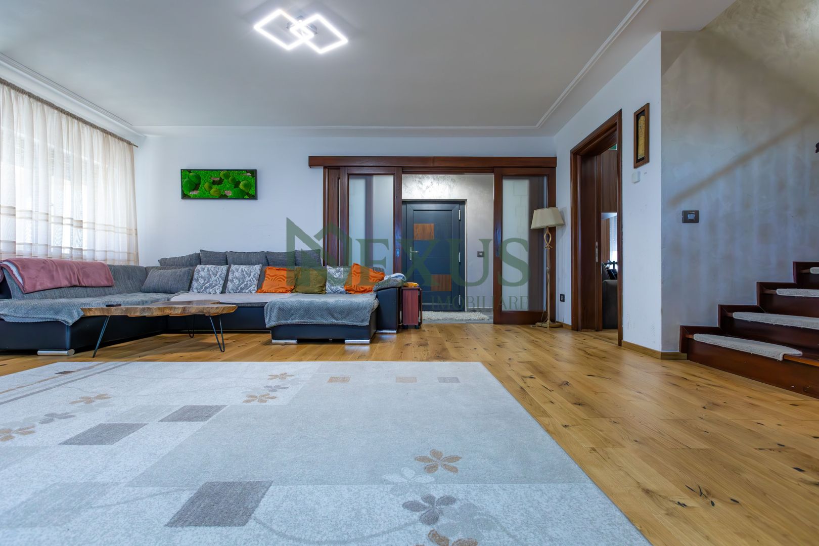 Casă/Vilă modernă de vânzare la intrare în Bogdan Vodă, județul Bacău. - Poză 29