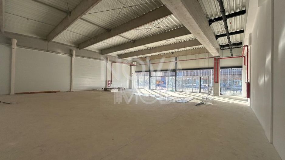 Spatiu comercial de inchiriat - Central, Cisnadie - de la 100 mp - Poză 5