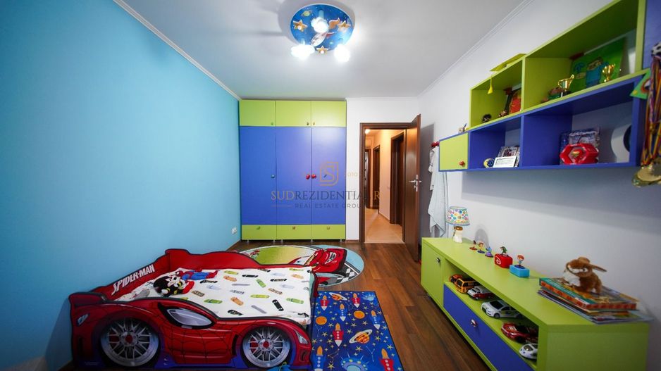 Casa in zona Astrelor, 4 camere, P+1, Comision 0% - Poză 13