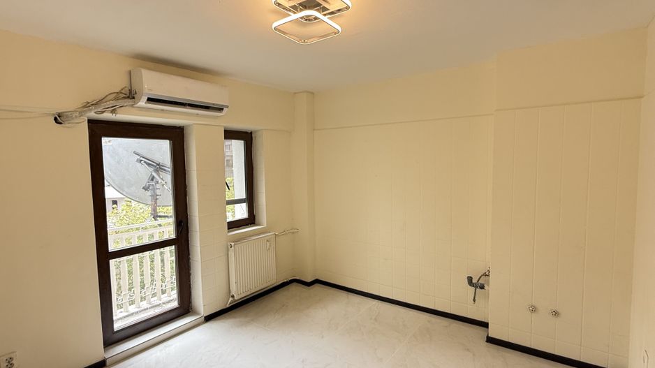 Vanzare apartament 4 camere Bld. Unirii - Fantani Bucuresti - Poză 14