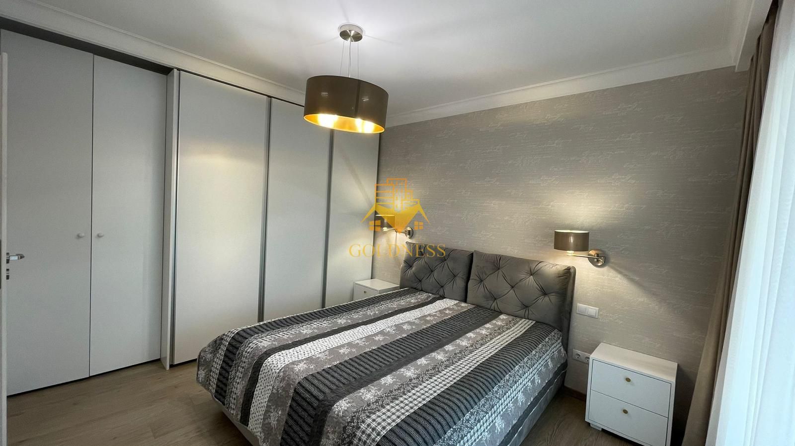 2 camere, modern,garaj, bloc nou, Scala zona Centrala, Bosch, Ntt Data - Poză 2