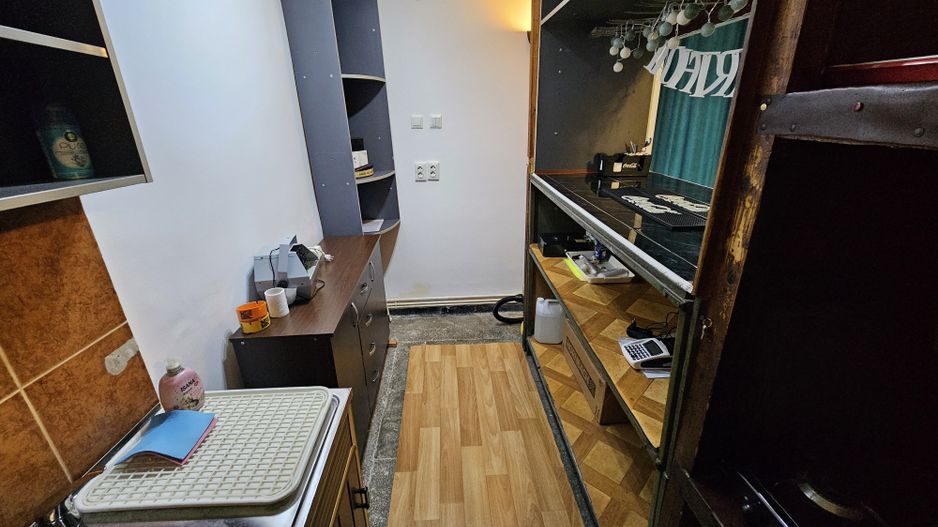 Spatiu de inchiriat 120 mp utili Campina central! - Poză 13