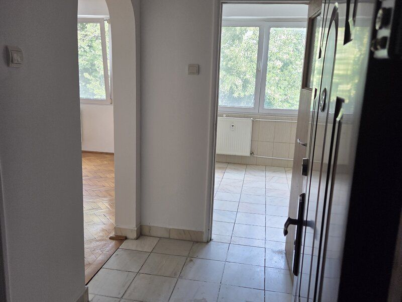 Apartament 2 camere zona Dristor - Piata Rm Sarat - Poză 4
