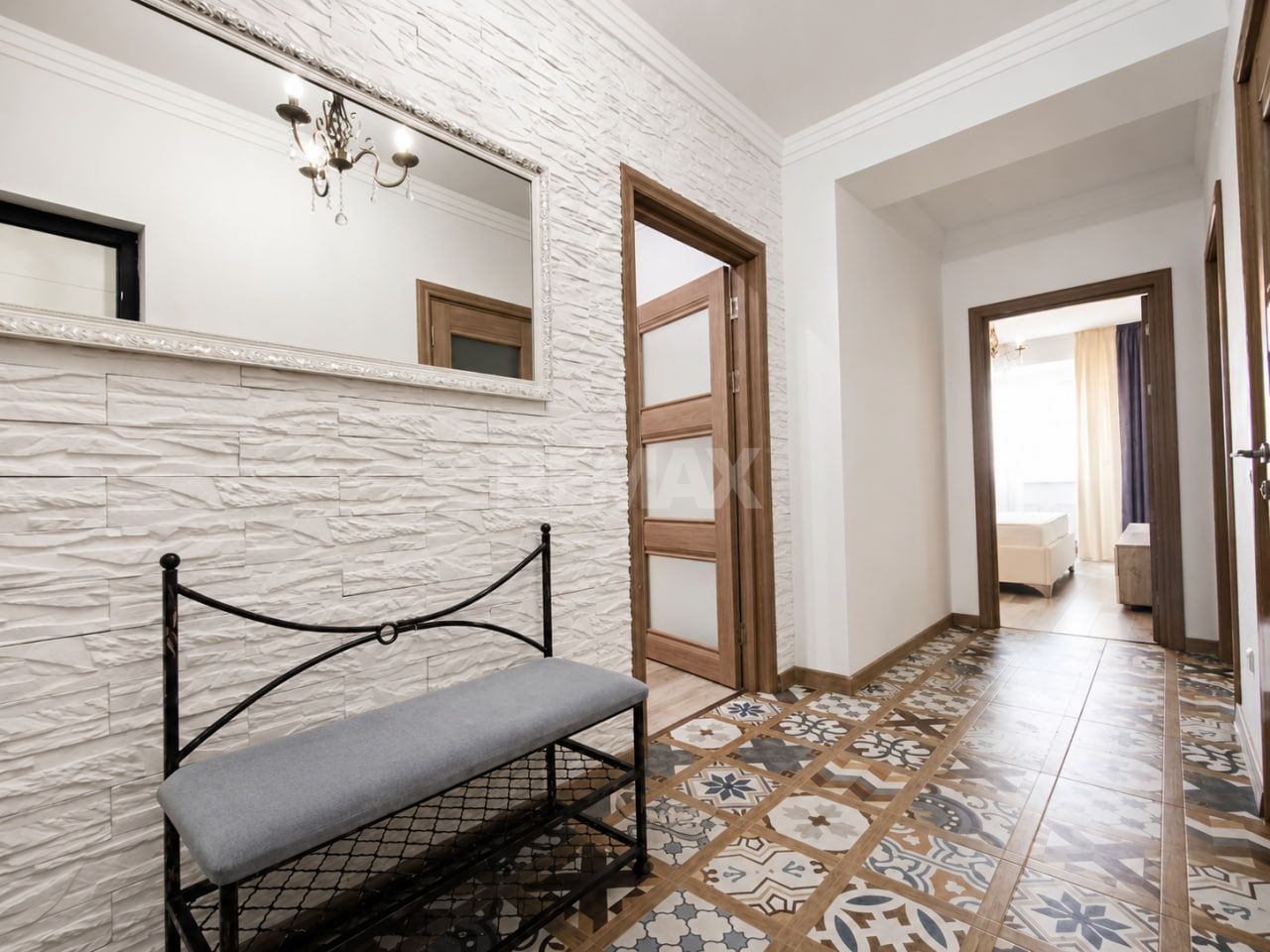 Buiucani | Alba Iulia| 2 + Living | 75 m² | Bloc Nou | Vedere Panoramică - Poză 15
