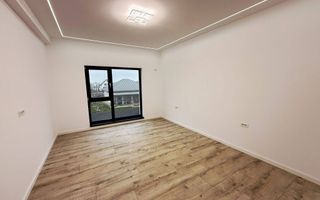 Vila individuala de vanzare, 4 camere, 3 bai, central Comuna Berceni - Poză 18