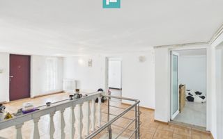 Casă retrasă Pișchia – 4 camere, teren 920 mp - Poză 31