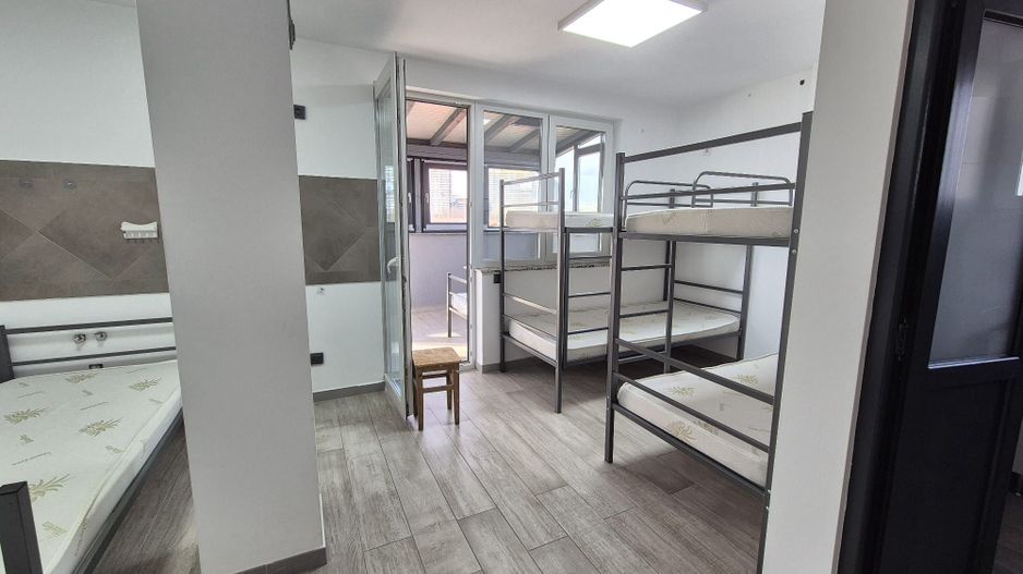 Casa P+2 cu 40 paturi pentru muncitori - Tei - Poză 9