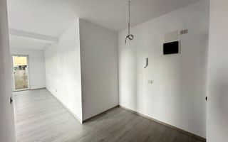 Bloc nou cu finisaje superioare. Etaj intermediar. Loc de parcare - Poză 7