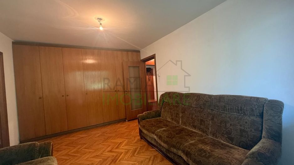 Apartament spațios cu 2 camere, etaj intermediar, mobilat – Astra - Poză 6