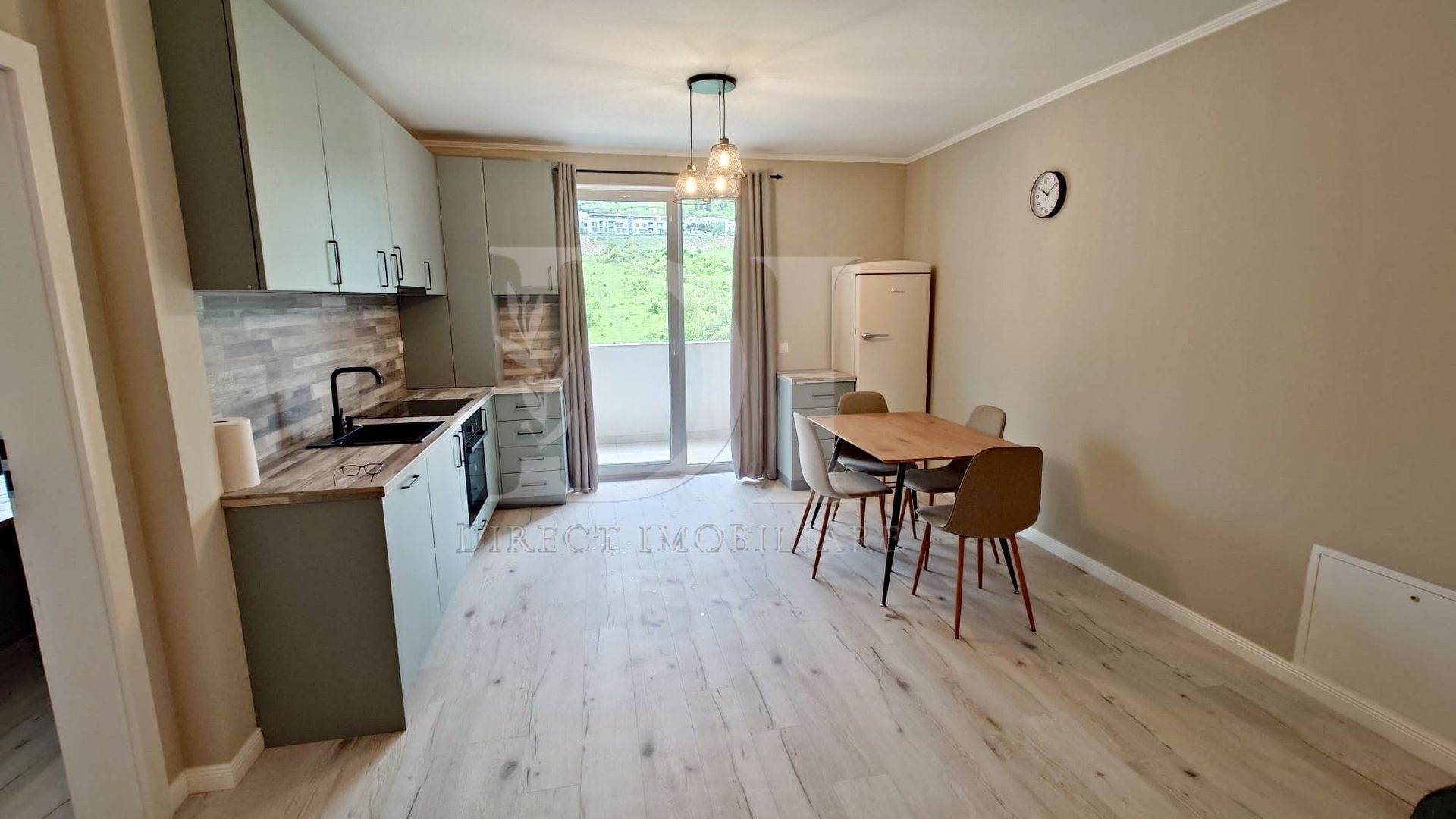 Apartament PRIMA inchiriere / Zona BMW - Poză 2
