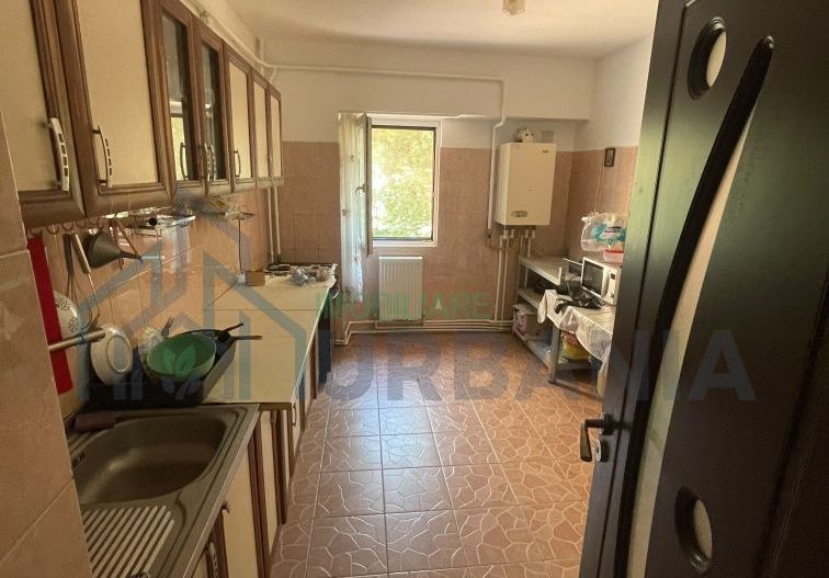 Apartament 3 camere, 78 mp, Esplanada Nicolina, etaj 1 - Poză 4