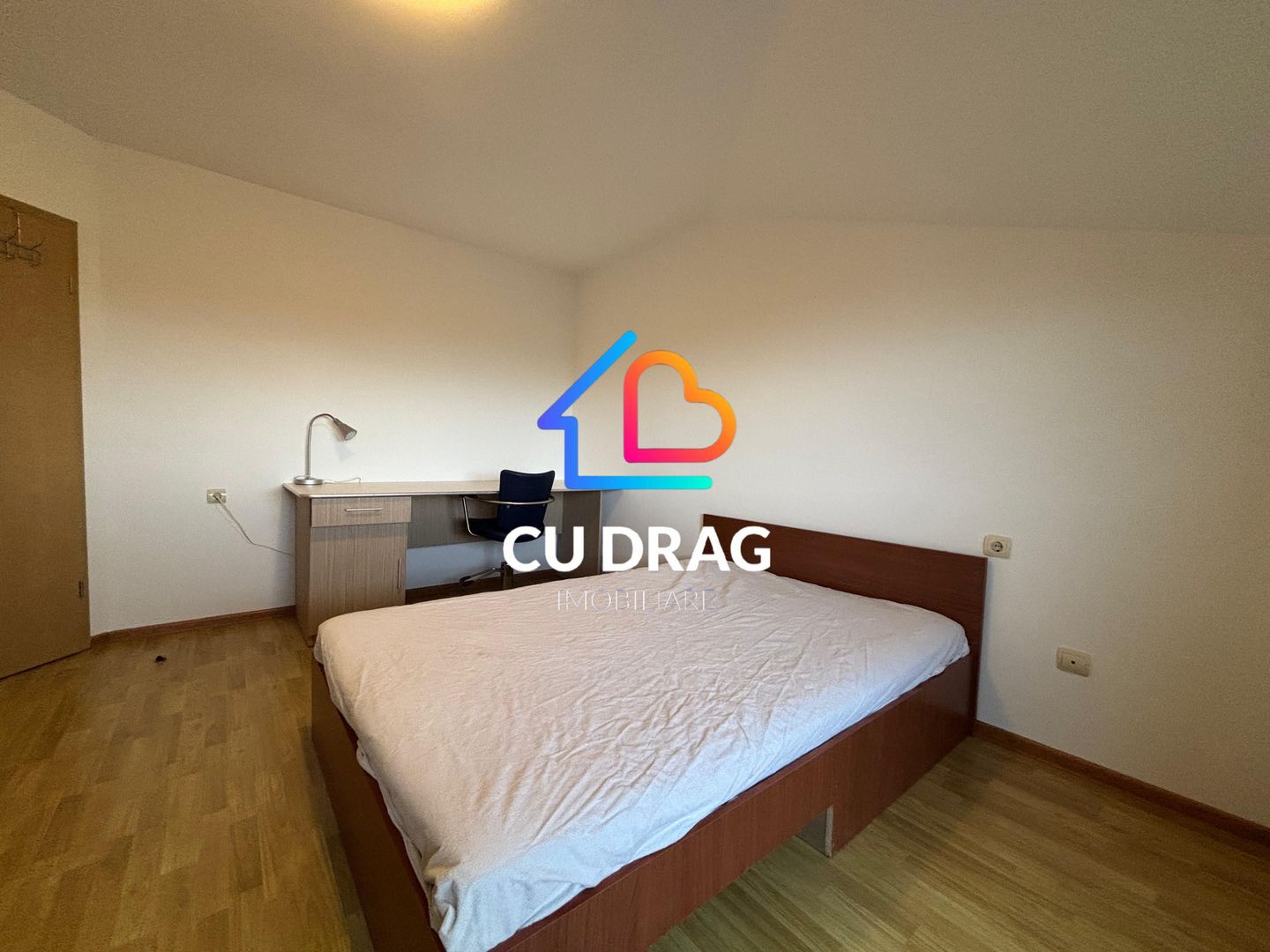 Casa moderna cu 3 dormitoare garaj si terasa Cartier Eden Sura Mica - Poză 6