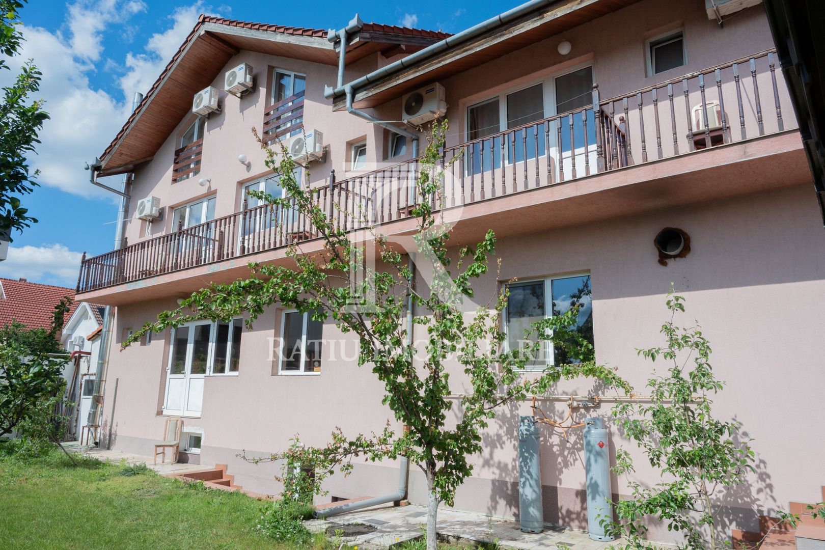 Afacere la Cheie în Turism | Pensiune  în Sânmartin - Poză 2