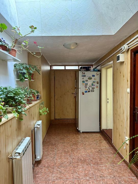 Casa 3 camere, central, mobilata, utilata, Campina, Prahova - Poză 4