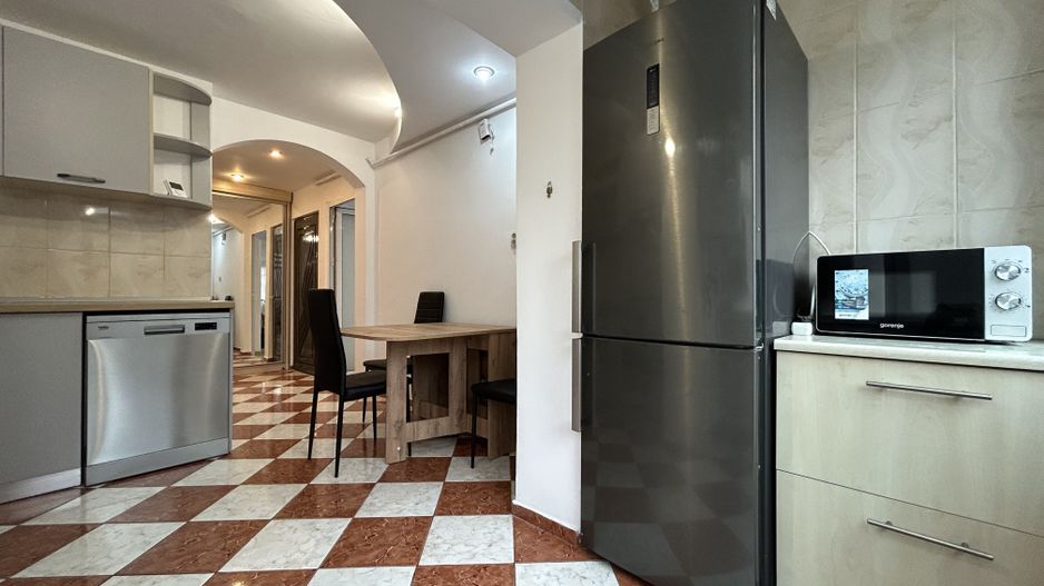 Apartament 3 camere Dacia - centrala termica - mobilat utilat modern - Poză 3