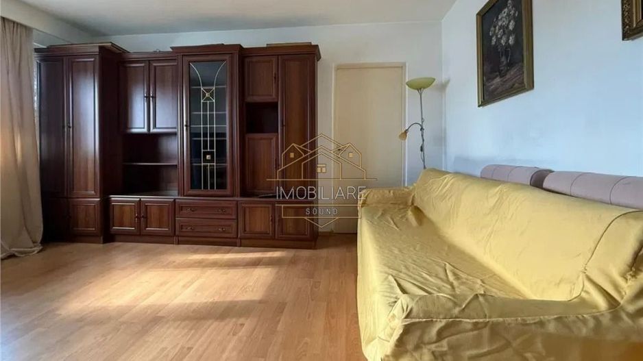 Apartament semidecomandat de închiriat cu 3 camere în Mănăștur - Poză 3