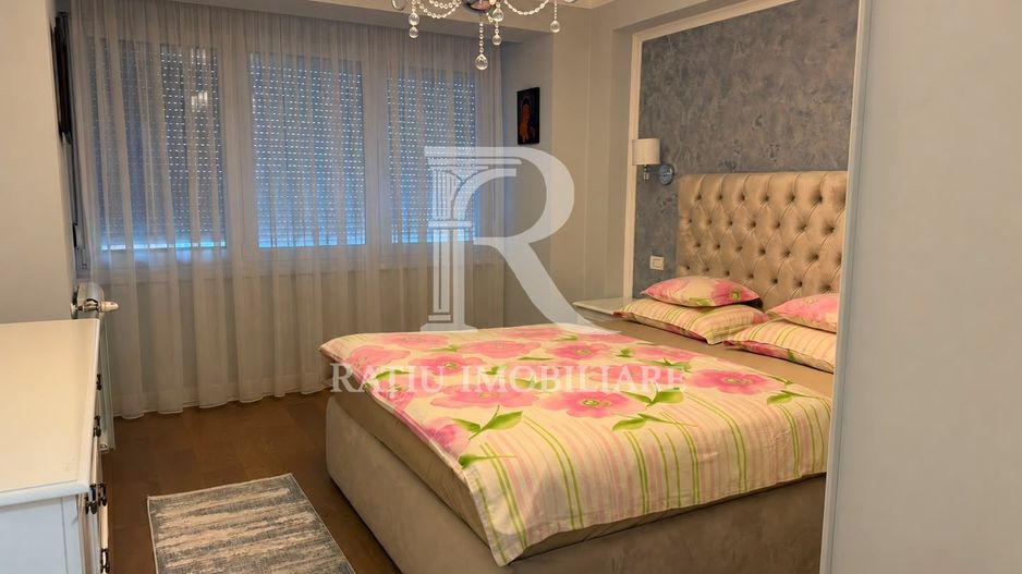Apartament cu 3 camere | 100 mp | Centru Civic | Oradea - Poză 9
