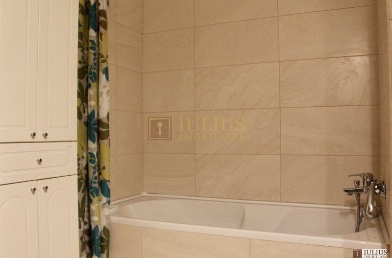 Aradului; parcare privata, include Ctr. A.F.P - Poză 17