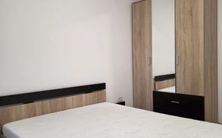 2 Camere Inchiriere zona Coresi - Poză 3