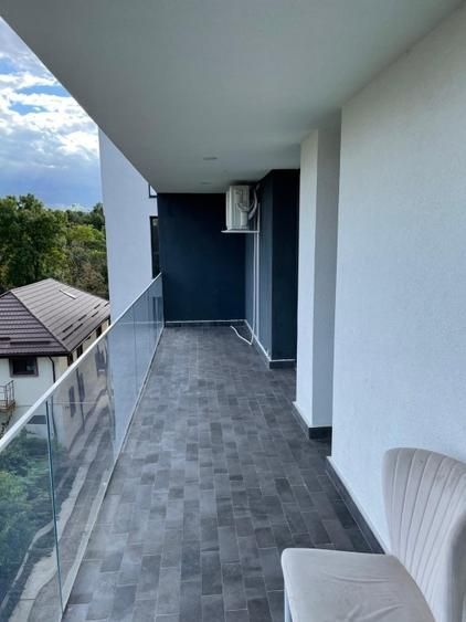 4 camere cu doua parcari subterane - vedere catre parc Herastrau - Poză 6