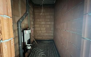 3 camere | 83 mp | Gradina proprie 50 mp | Bloc nou | dressing | 2 bai - Poză 12