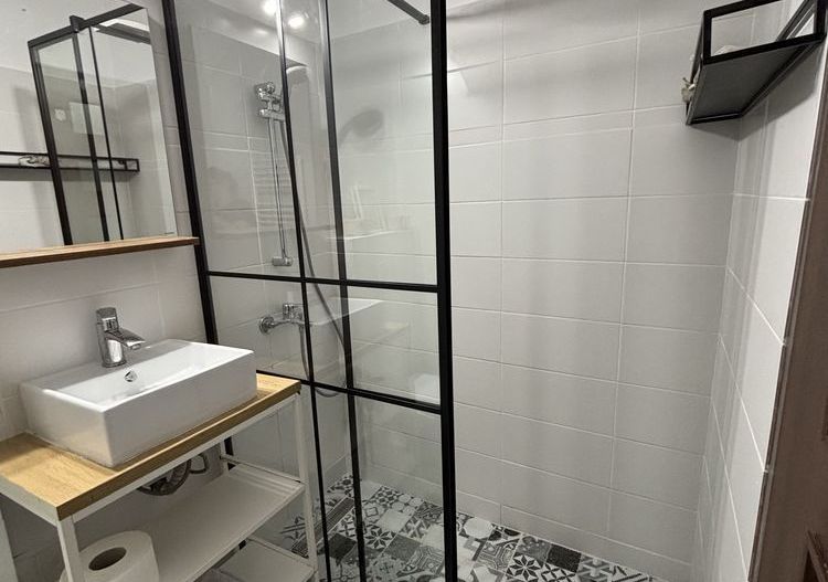 Inchiriere ap 3 camere Drumul Taberei 3min metrou - Poză 6