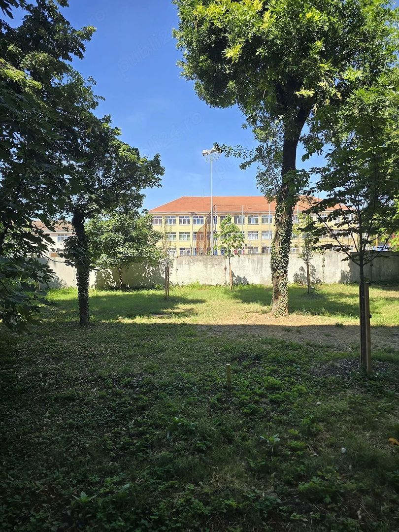 vand apartament 3 camere Circumvalatiunii  Favorit amenajat centrala - Poză 10