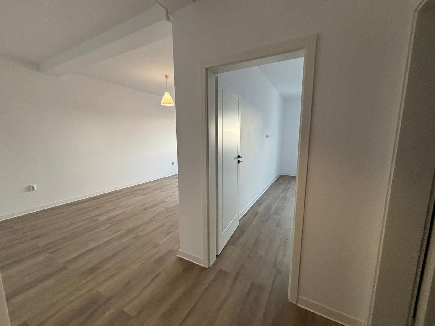 Apartament 2 camere ETAJ 1/2- zona Unirii, Selimbar - Poză 6