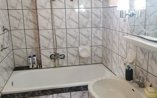 Casa 3 camere I 200 MPU Curte I Cristian - Poză 11
