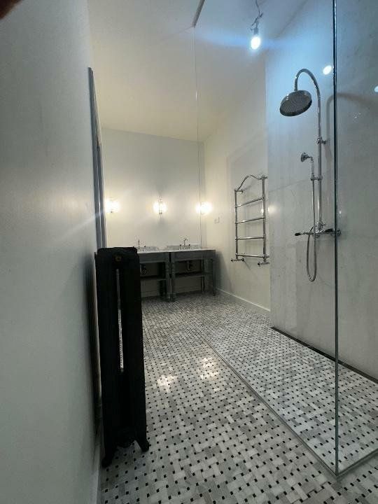 Apartament in vila  - renovat lux , 4 camere - Poză 12