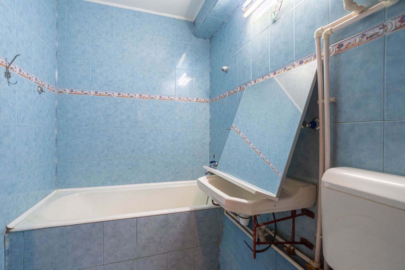Apartament 3 camere - etaj 3 - bvd. Revolutiei - COMISION 0 - Poză 6