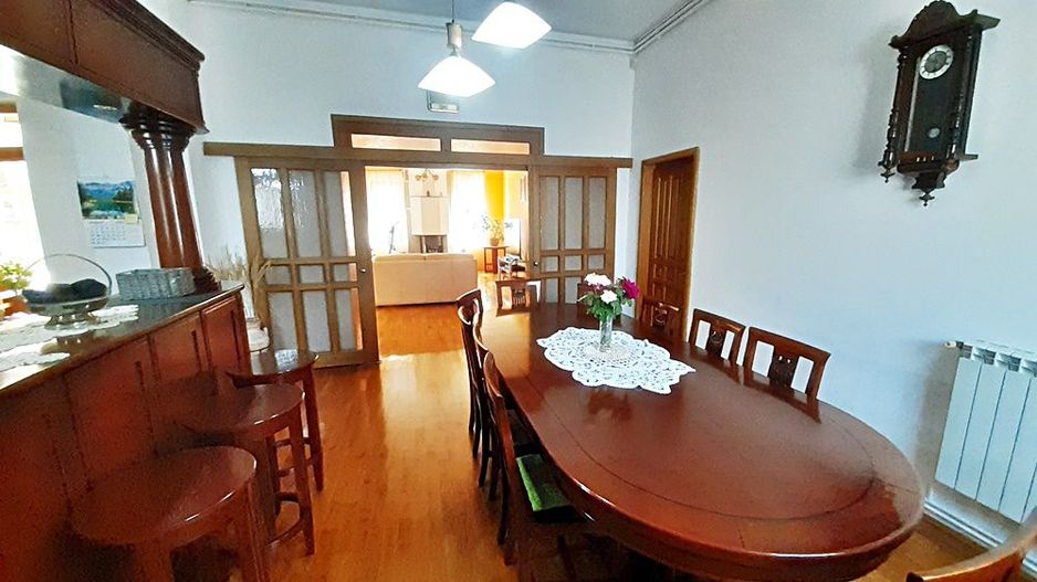 Vanzare casa saseasca renovata total, la 7 Km de Brasov - Poză 13