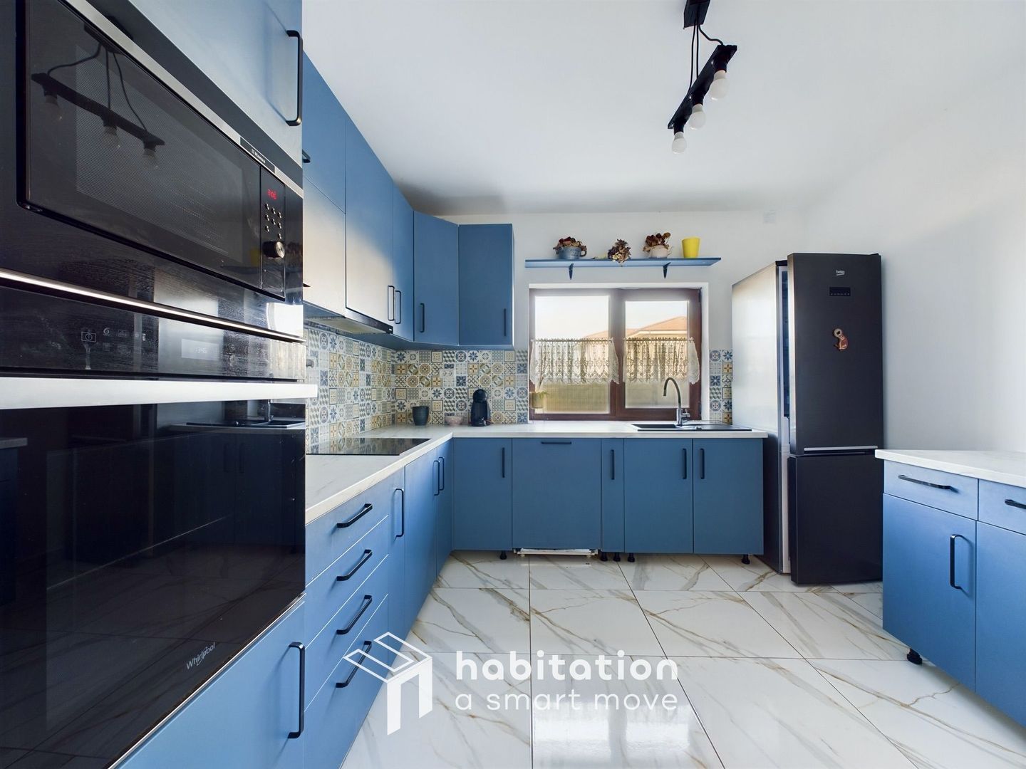 Casă de închiriat spațioasă și luminoasă, Dumbrăvița, tur virtual - Poză 4