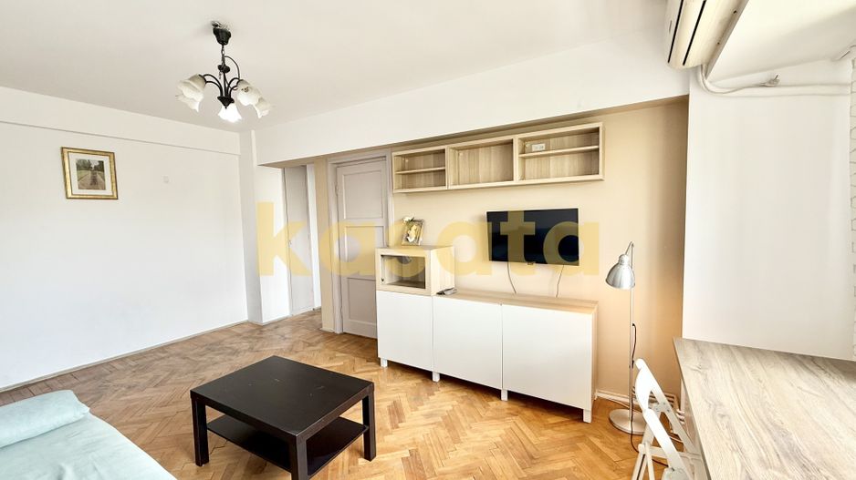 De vanzare apartament cu 2 camere utracentral - 5 minute de Cismigiu - Poză 3