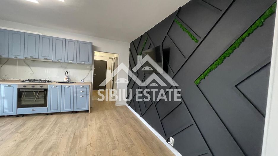 Apartament de vanzare decomandat, 3 camere, balcon s.utila 55 mp. - Poză 2