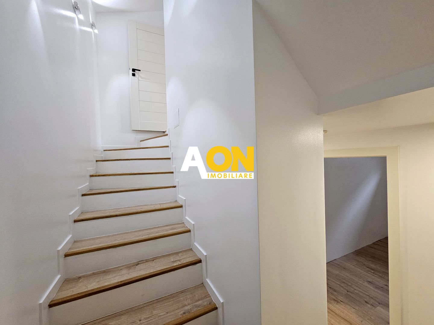 Duplex de lux, 4 camere, 219 mp teren, Cetate - Poză 17