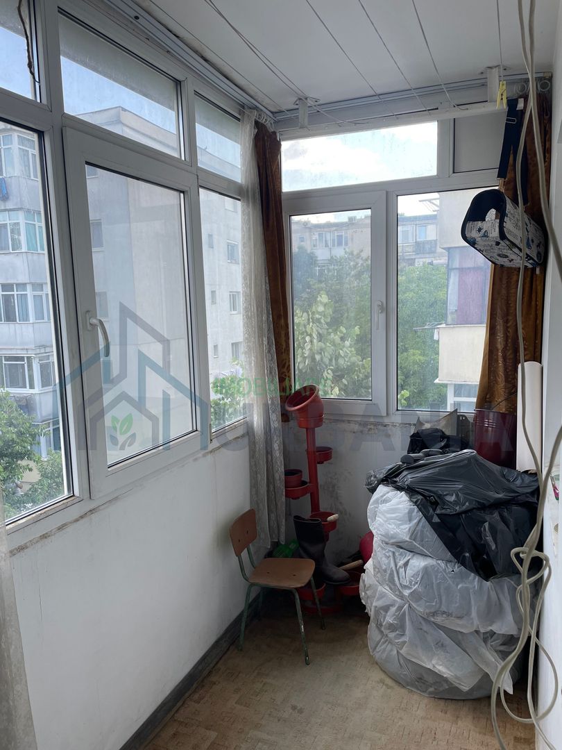 Apartament 3 camere de vânzare, Iasi, zona Mircea cel Batran - Poză 6