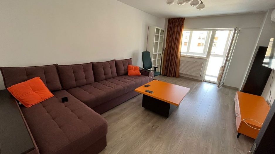 Apartament 3 camere de inchiriat - Poză 1