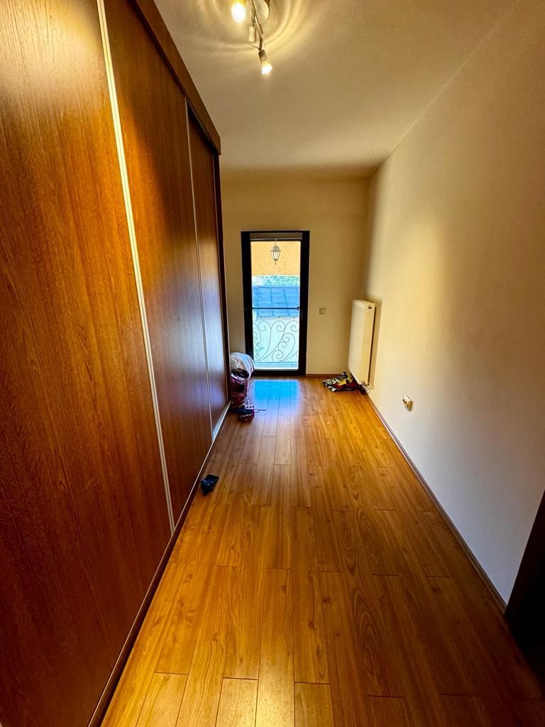 Vanzare casa ideal 2 familii padurea Romanesti - Poză 32