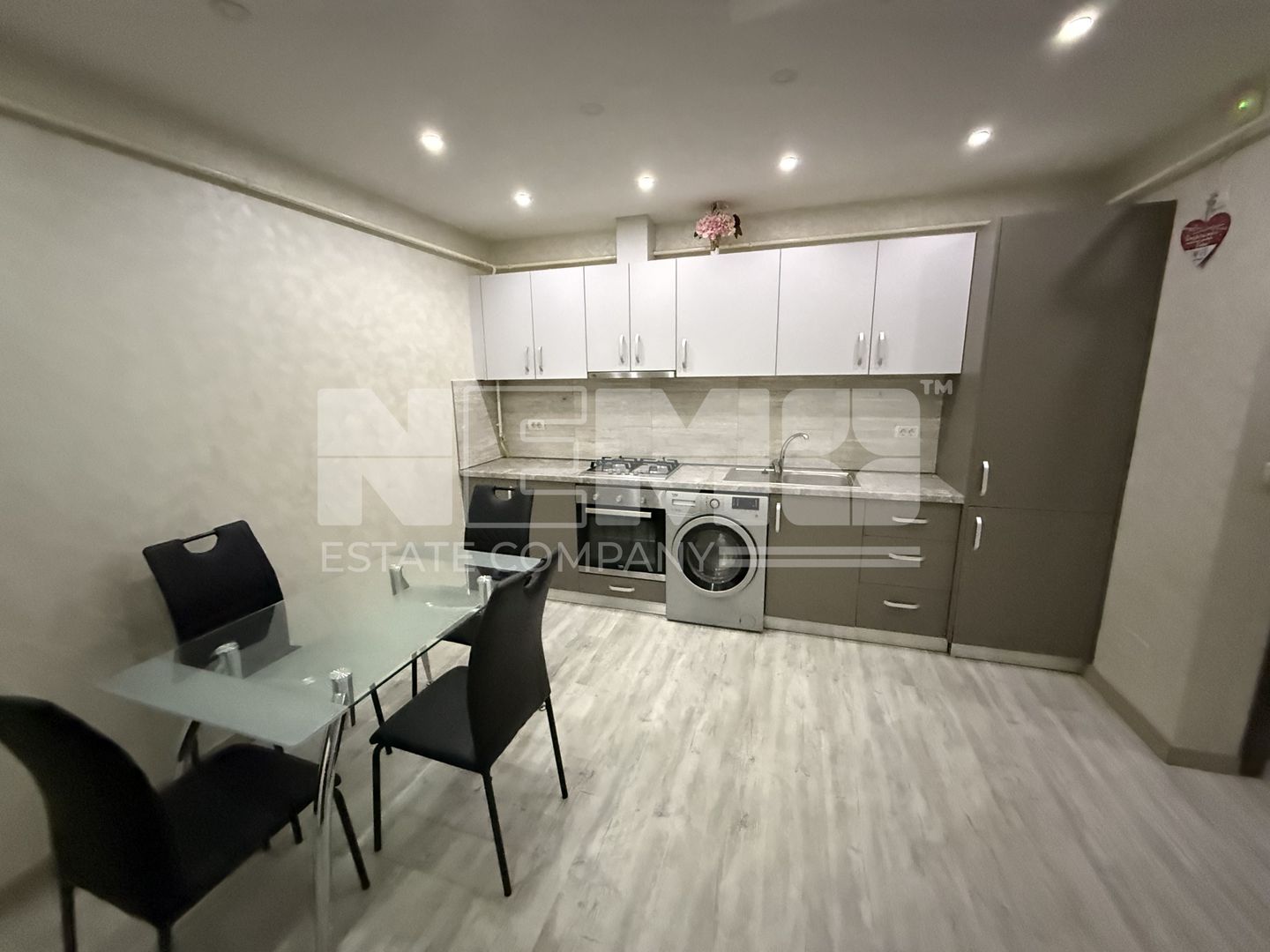 Apartament 3 Camere | Complet Mobilat | Etajul 6 - Poză 1