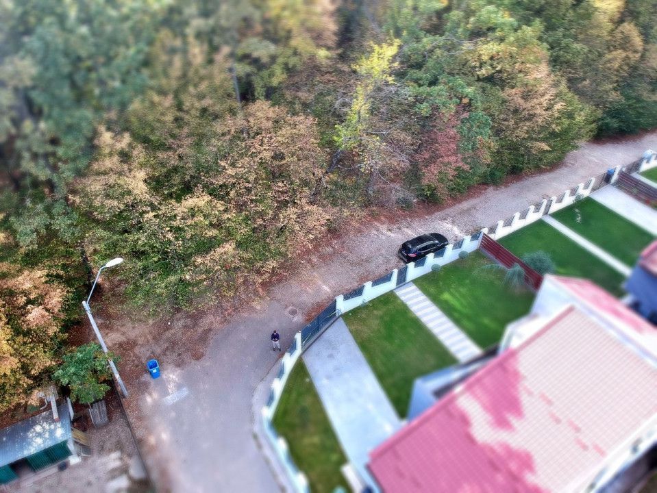 Ocazie!! Vanzare teren - padure, toate utilitatile, Balotesti - Poză 2