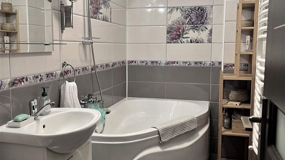 Vanzare apartament 2 camere Sebastian - str. Ileana Cosanzeana - Poză 15