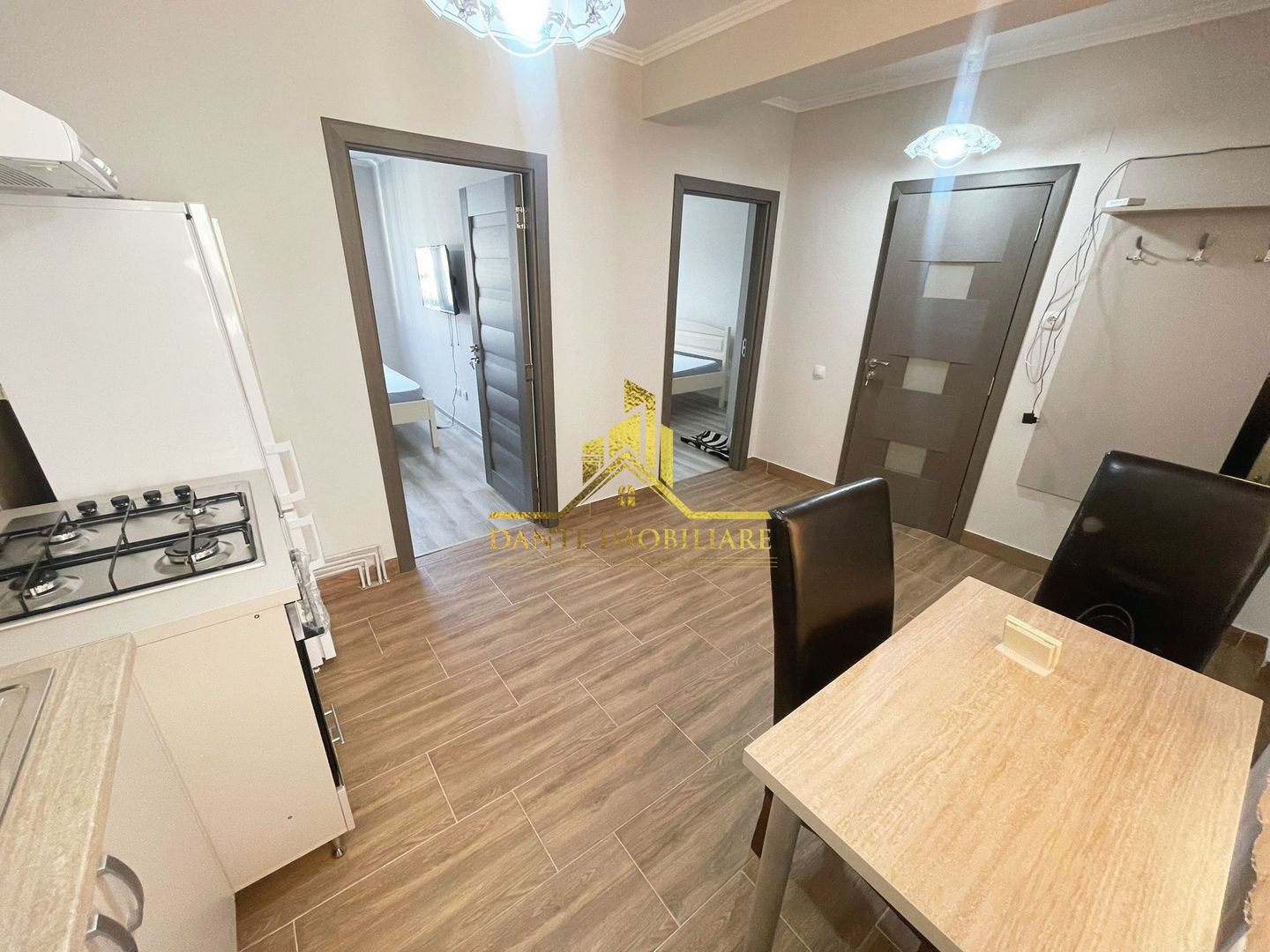 2 dormitoare, decomandat, modern, balcon, Semicentral, Horea, Litere - Poză 10