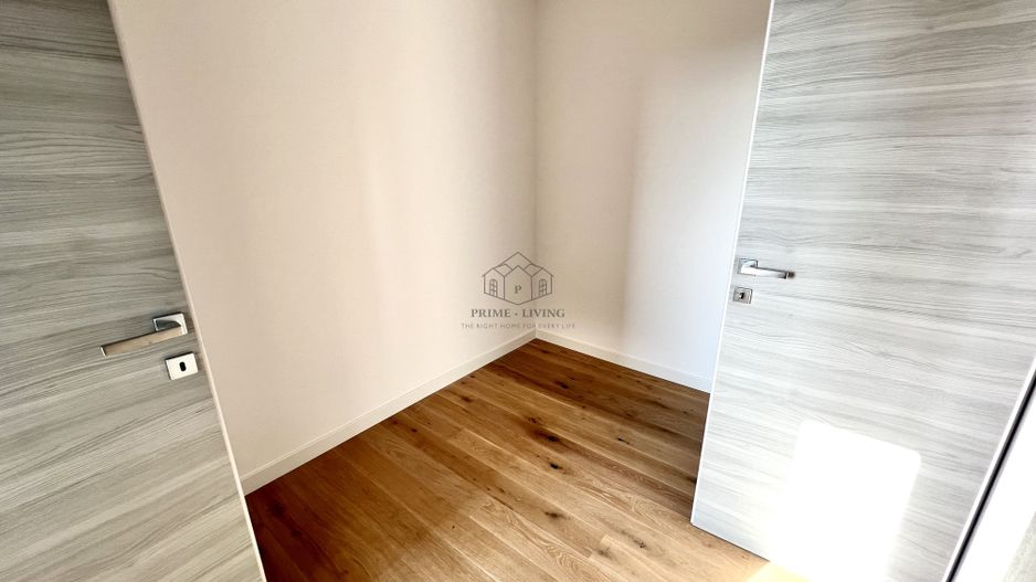APARTAMENT DEOSEBIT CU 3 CAMERE LA VANZARE CU VEDERE LA LAC - Poză 7