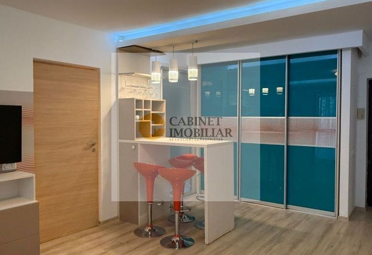 2 Camere - 50MP | Etaj 1/10 | Renovat | Drumul Taberei - Favorit - Poză 1