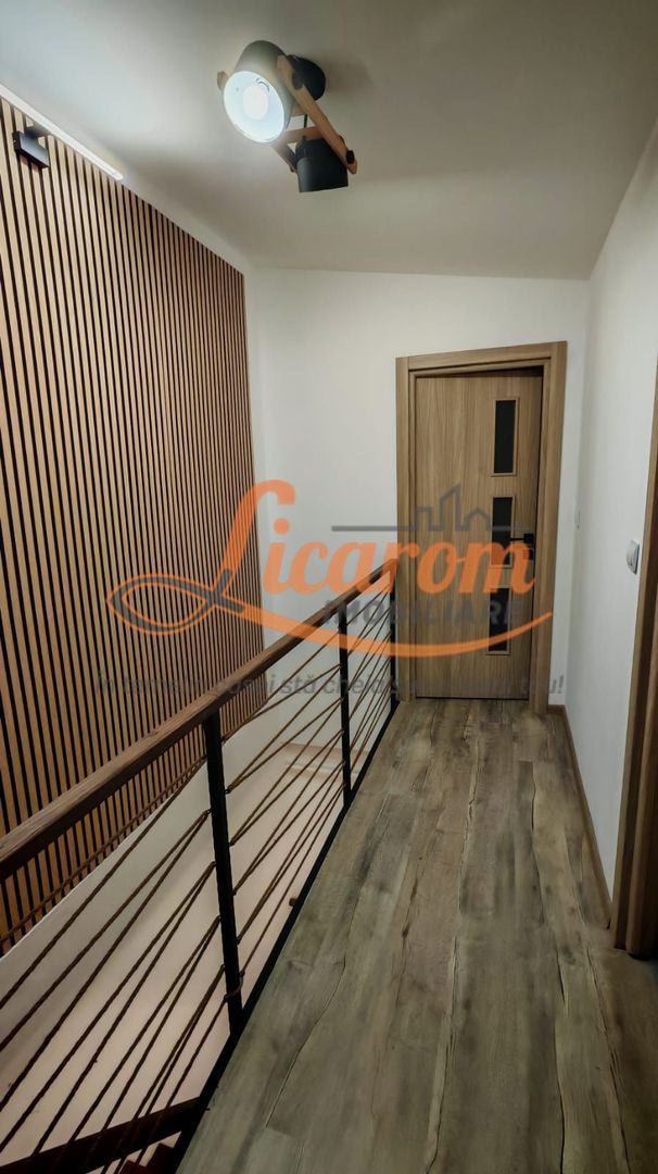 COMISION 0. Corp de casa,Carpatilor intrare in Racadau,P+E,4 camere. - Poză 10