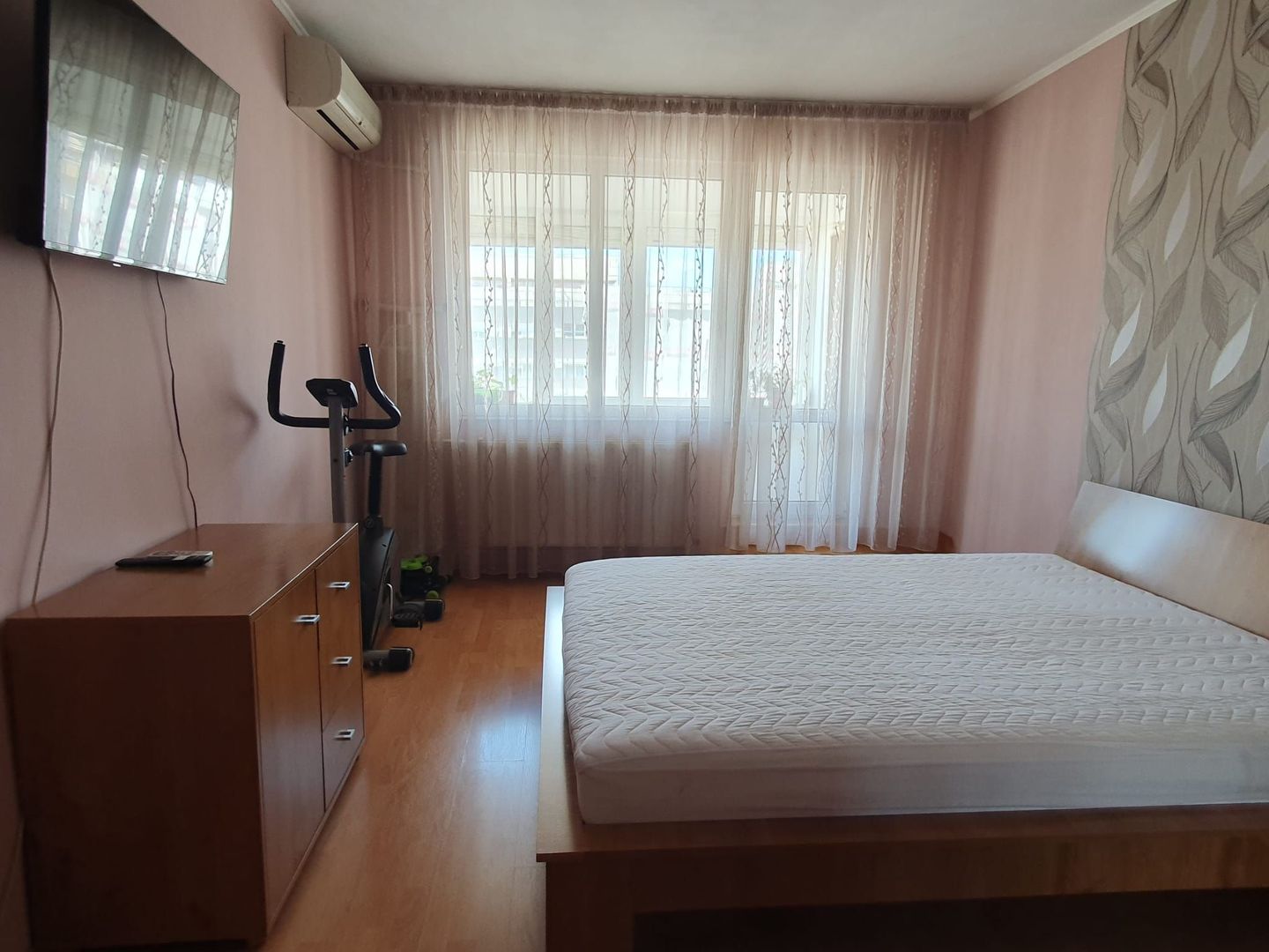 De vanzare apartament 3 camere Dristor-Baba Novac - Poză 10