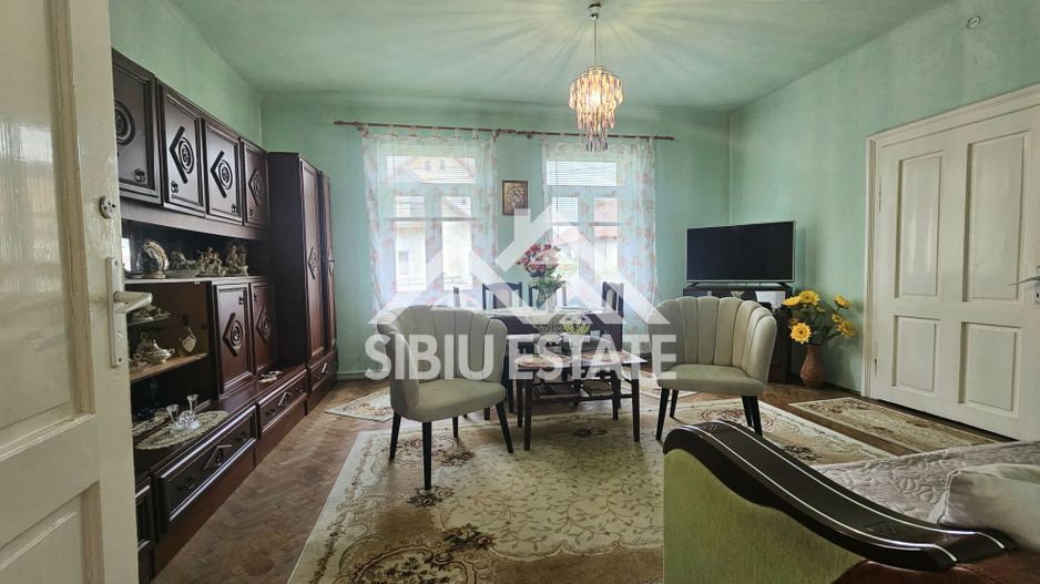 Casa individuala Sibiu central, teren mare - Poză 3