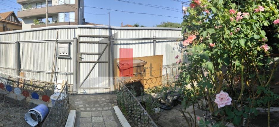 Casa de vanzare + teren in zona Jiului (Bucurestii Noi) - Poză 2