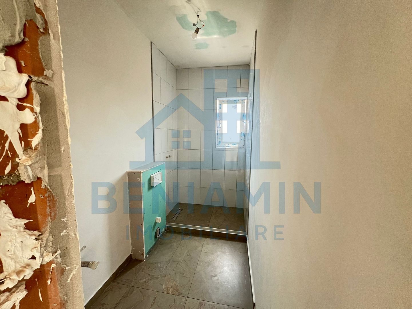 Casa-5 camere-P+1+P-147mp utili-600mp teren-Utilitati-Sanpetru - Poză 13